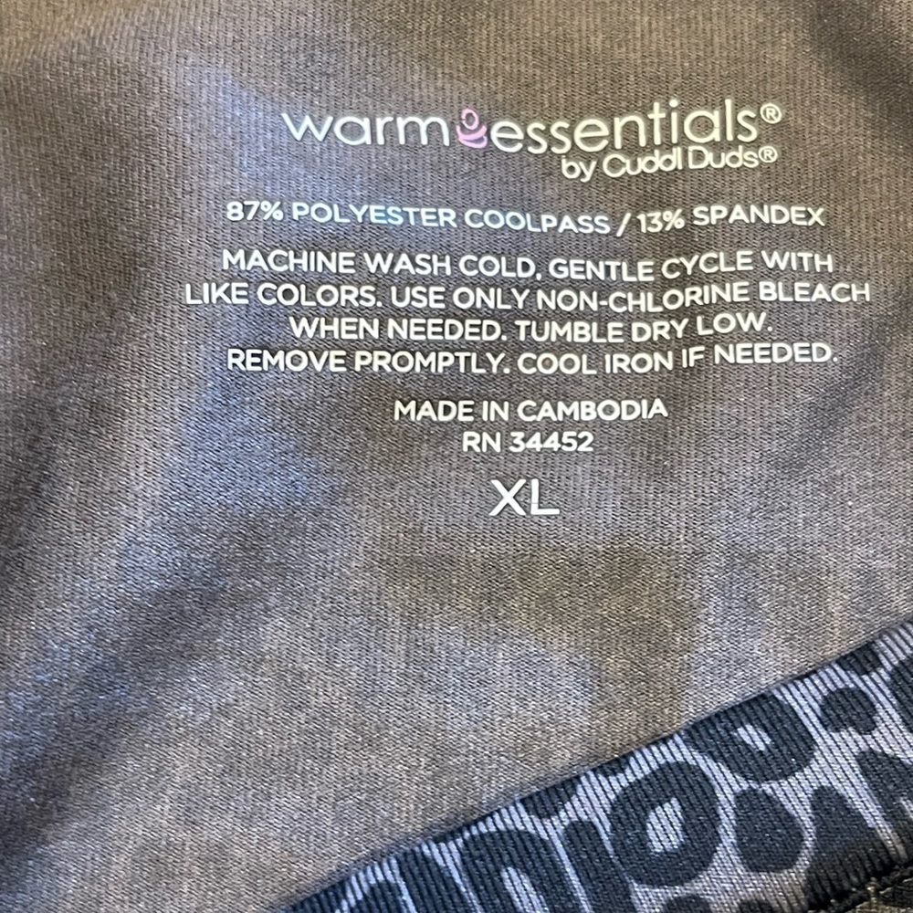 Warm Essentials Black And Grey Leopard Print Elbo… - image 3